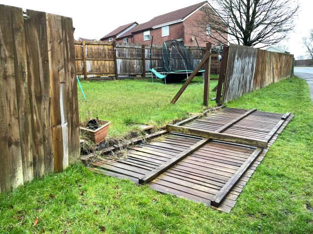 Storm-Damaged Fence? Here’s What North Texas Homeowners Should Know
